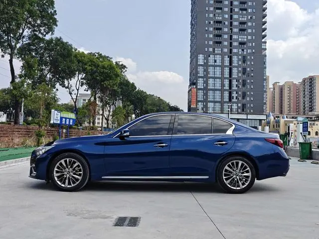 Infiniti Infiniti Q50L 2.0T Yixiang Edition Country VI