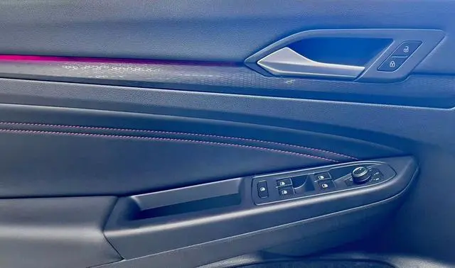Volkswagen Golf GTI 380TSI DSG GTI