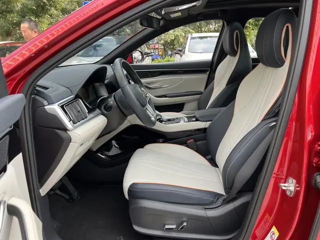 BYD Song PLUS DM DM-i 110KM two-wheel drive flagship PLUS