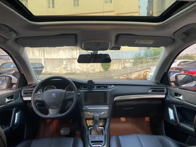 Peugeot Peugeot 408 1.6T Automatic Deluxe Edition