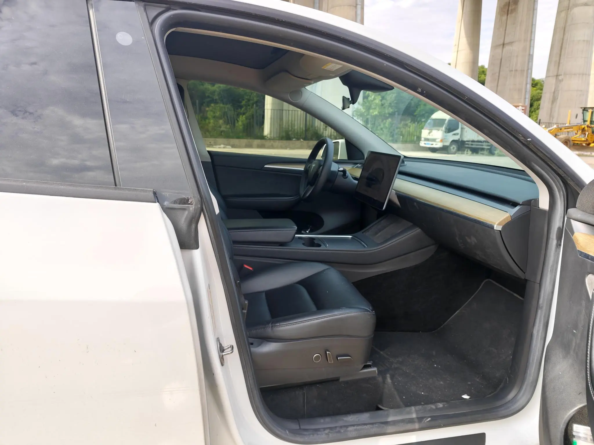 Tesla Model Y Facelifted rear-wheel drive version