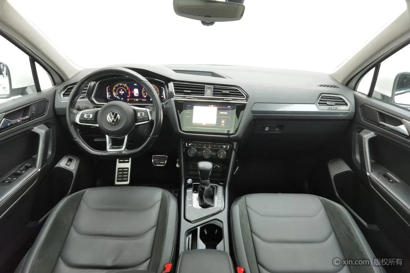 Volkswagen Tiguan L 330TSI automatic two-wheel drive R-Line Premium edition