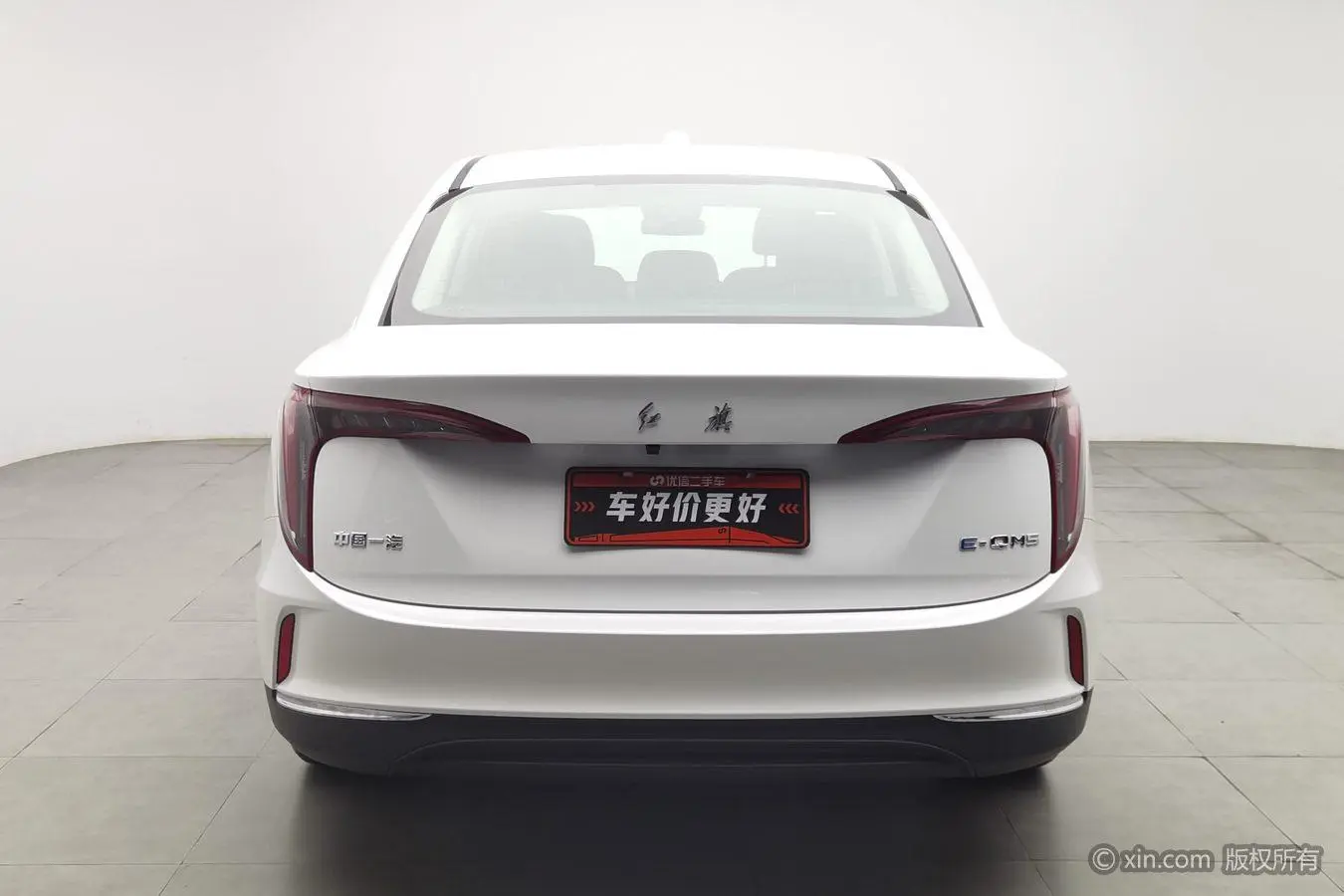 Hongqi Hongqi E-QM5 Rechargeable 431km Enjoy Edition 5 seats