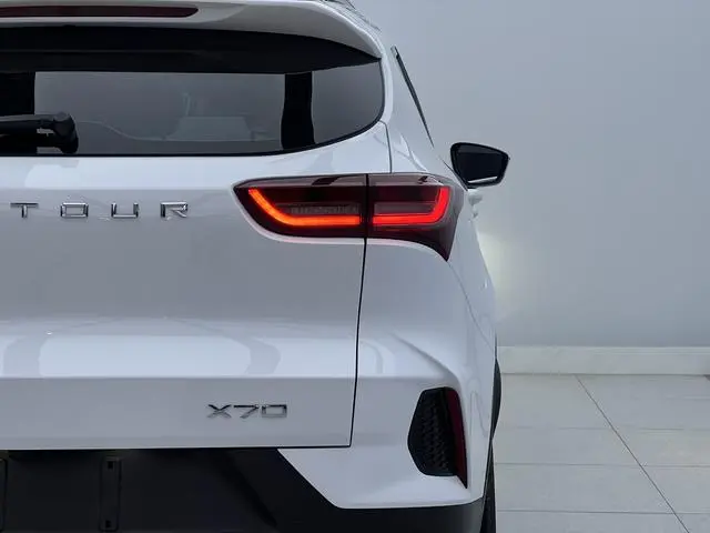 Chery Jetour Jietu X70 1.5T DCT Beyond PRO 5 seats