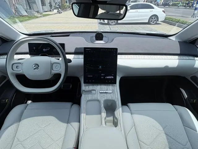 NIO Nio ET7 100kWh first version