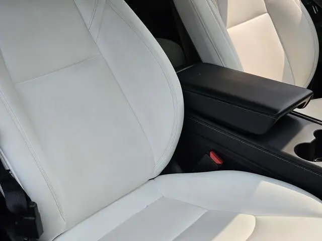 Tesla Model Y Standard battery life, rear-wheel drive version
