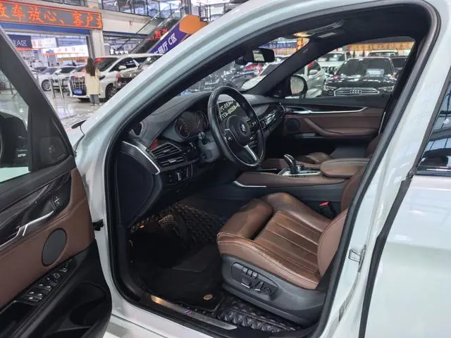 BMW BMW X6 xDrive35i M Sports Luxury