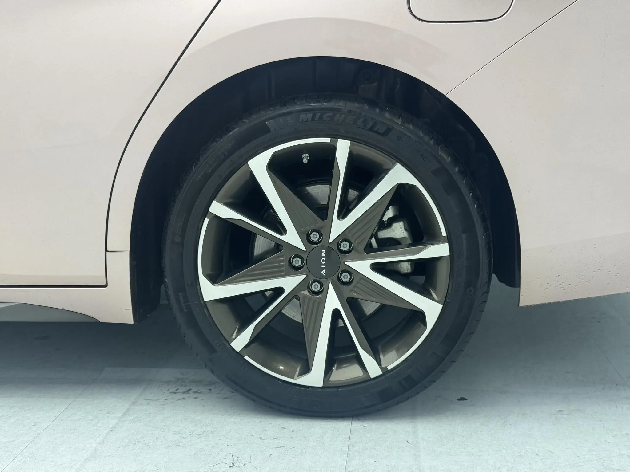 GAC AION AION S Plus 70 Technology Edition