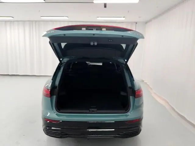 Audi Audi Q5 e-tron 40 e-tron Xingyao Mecha Set