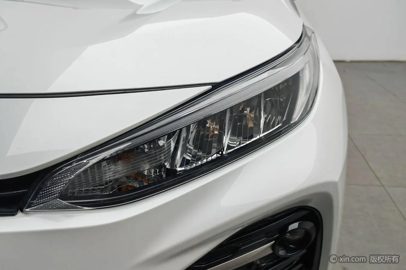TOYOTA Wilanda 2.0L two-wheel drive luxury PLUS edition