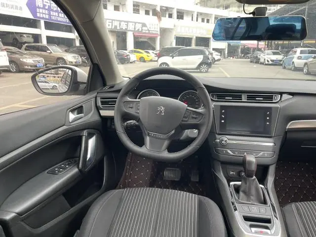 Peugeot Peugeot 408 1.6T Automatic Deluxe Edition