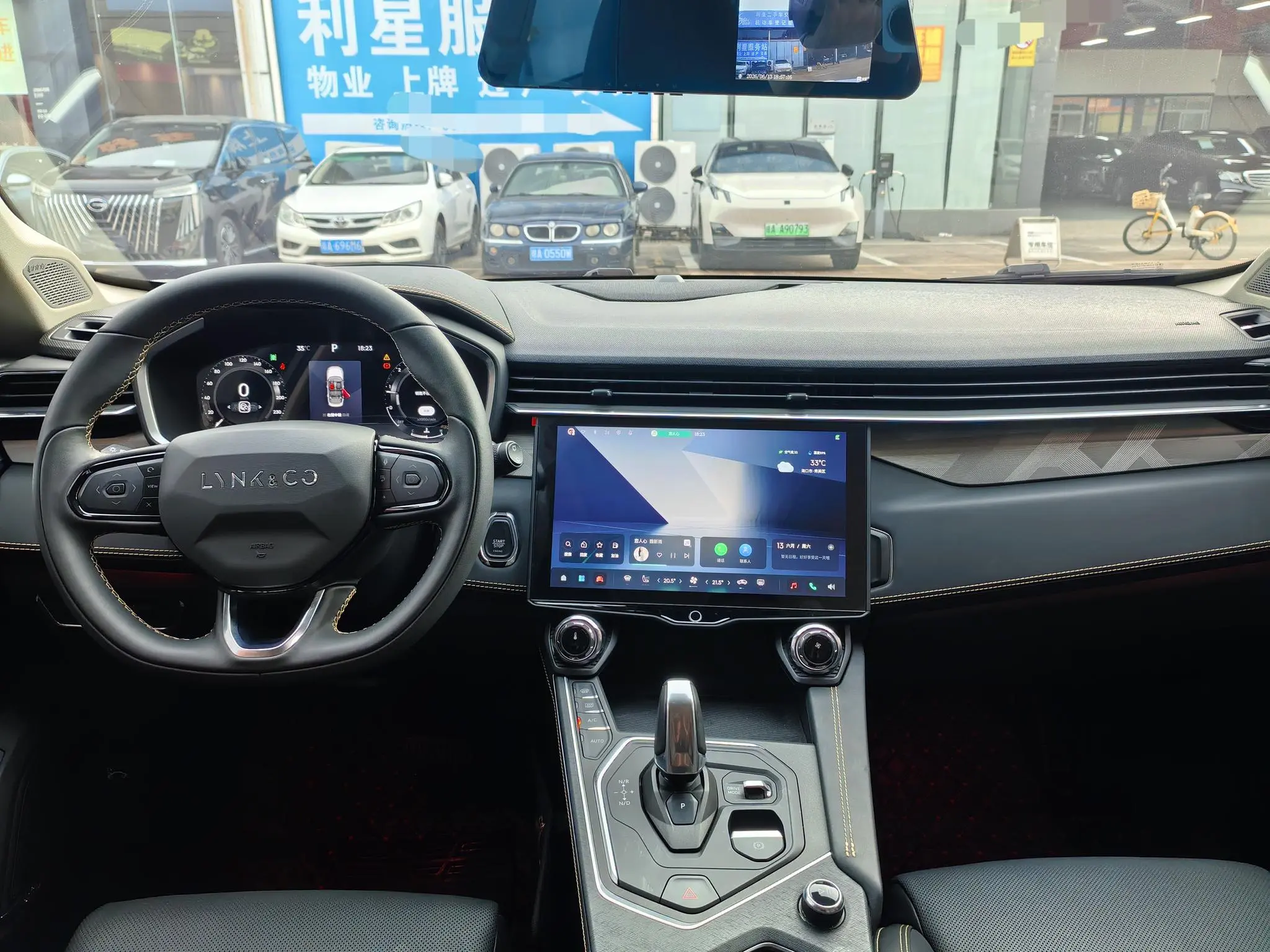 LYNK & CO Lynk 01 2.0TD two-wheel drive global Pro