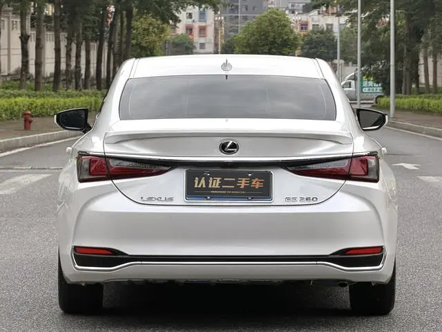 Lexus Lexus ES 260 Excellent Edition