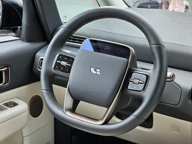 Li Auto Ideal MEGA Home Family Special Edition