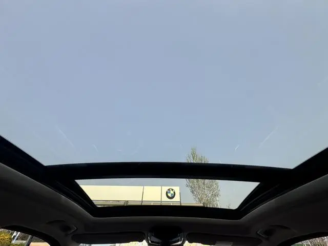 BMW BMW X3 Facelift xDrive25i M sports suit
