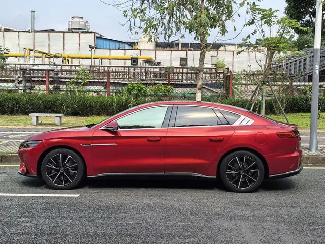 BYD Han EV Four-wheel drive high-performance version flagship