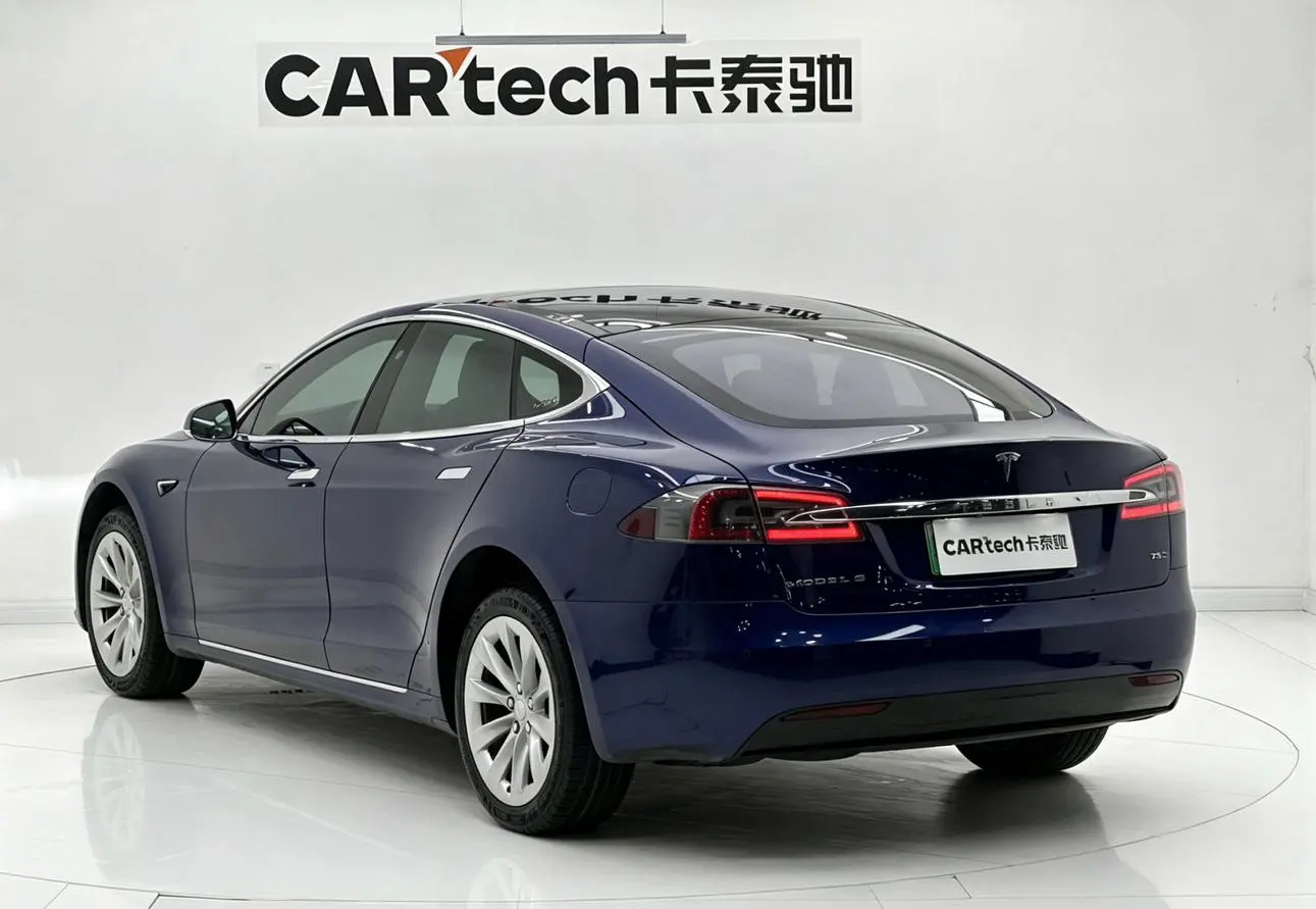 Tesla Model S 75