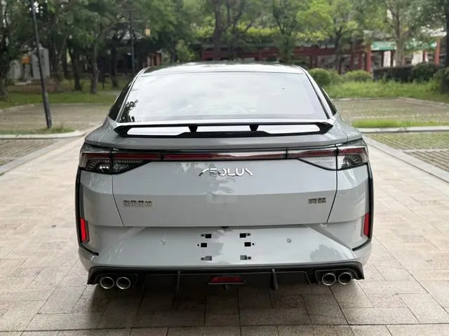 Dongfeng Fengshen Yi Hyun 1.5T Automatic Dreamcatcher Edition