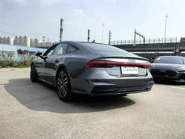 Audi Audi A7 45 TFSI Premium selection