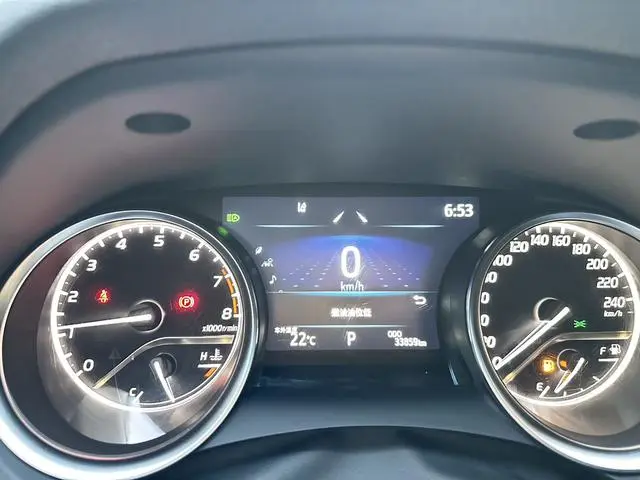 TOYOTA Camry 2.0G Deluxe Edition