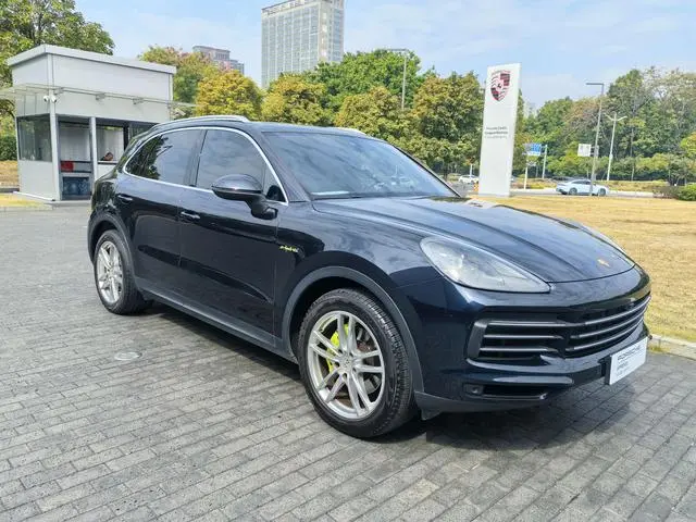 Porsche Cayenne E-Hybrid Cayenne E-Hybrid 2.0T