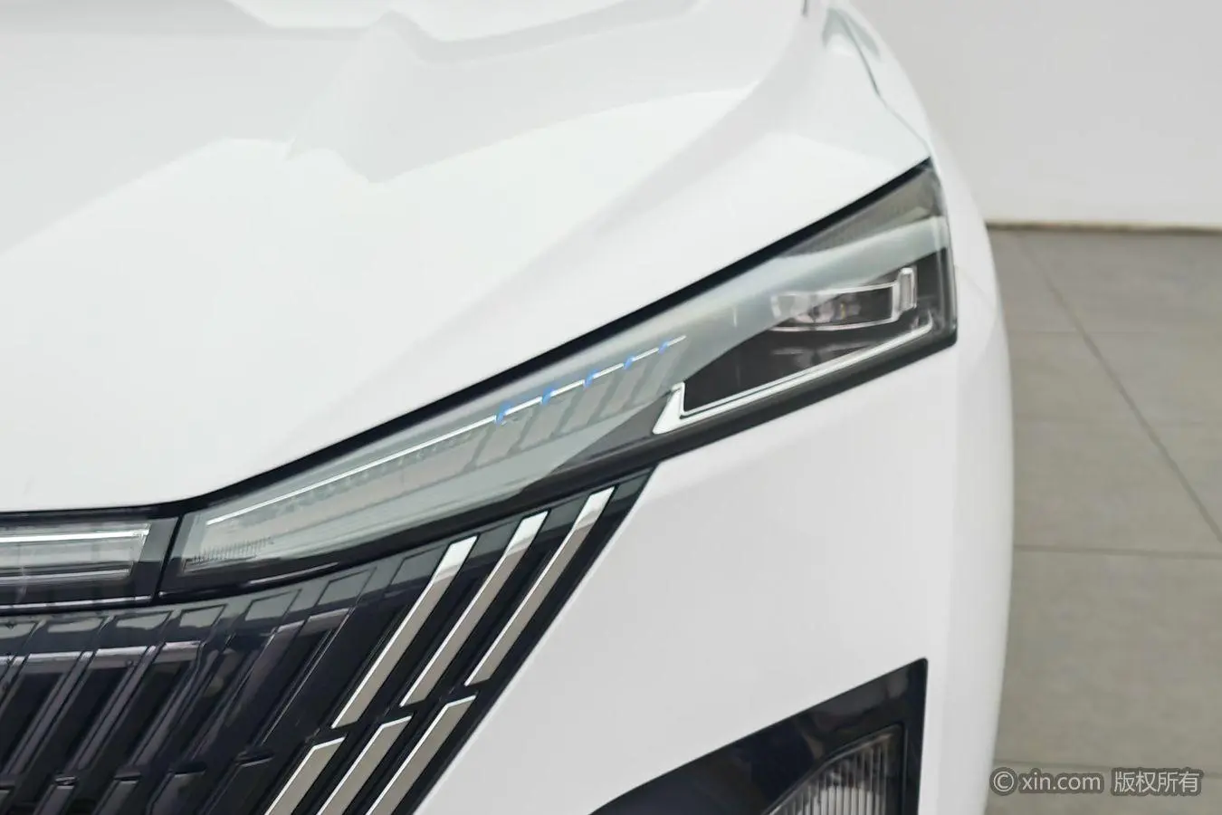 Dongfeng Fengshen Hao Han 1.5T DH-i premium type