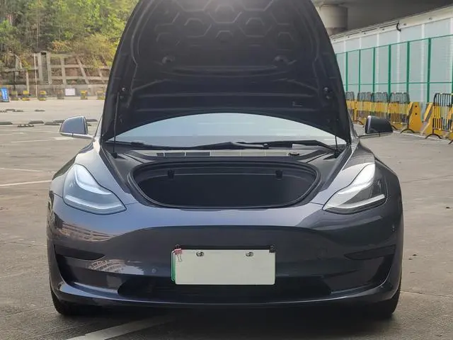Tesla Model 3 Facelift standard battery life rear drive upgraded version