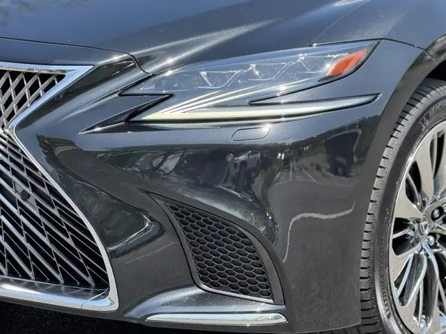 Lexus Lexus LS 500h Executive Edition Country VI