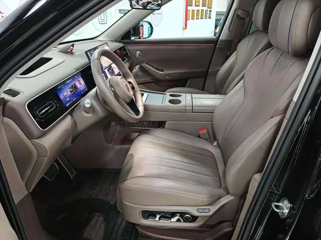 AITO Ask the world M7 Extended range Ultra five-seater four-wheel drive version