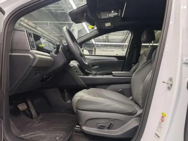 BYD Song L DM Smart driving version DM-i 160KM transcendence type