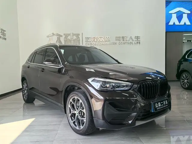 BMW BMW X1 sDrive25Li leading type
