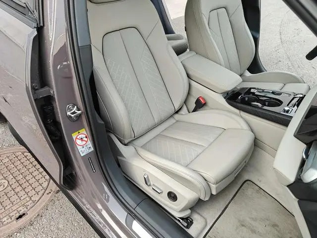 Audi Audi A5L 2.0T Sports Version