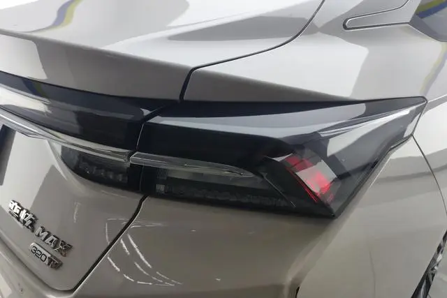 Dongfeng Fengshen Yi Hyun MAX 1.5T Xingchi Version