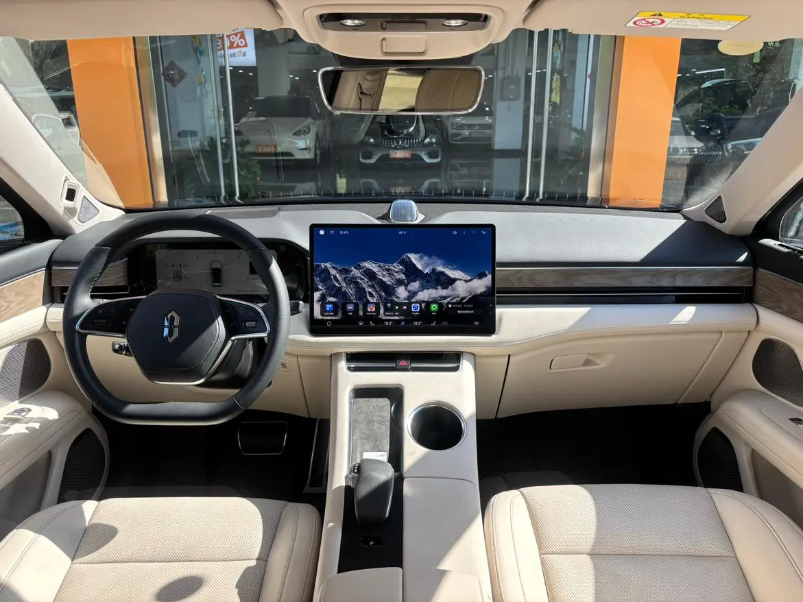 AITO Ask the world M5 Extended range Four-wheel drive Ultimate Edition