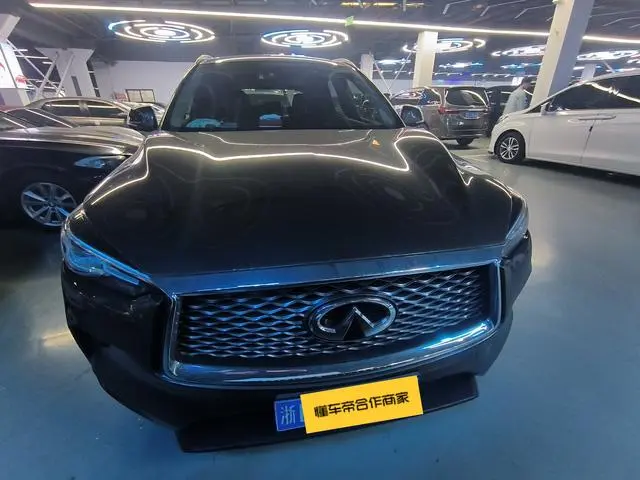 Infiniti Infiniti QX50 2.0T four-wheel drive Elite Edition