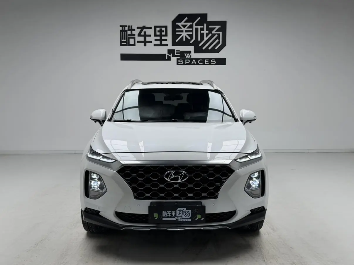 Hyundai Shengda 380 TGDi GLS automatic two-wheel drive deluxe Edition