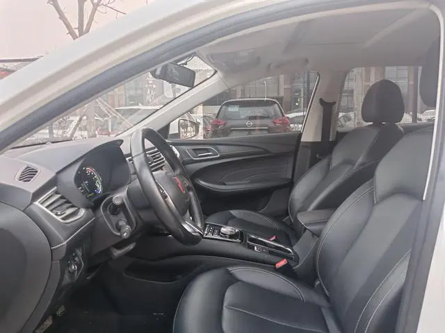 Roewe Roewe Ei5 Internet Ultimate Edition