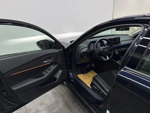 Honda Accord PHEV e: PHEV Ultimate Edition
