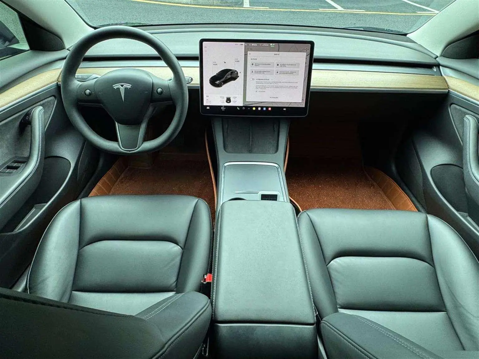 Tesla Model 3 Upgraded version of standard battery life rear drive
