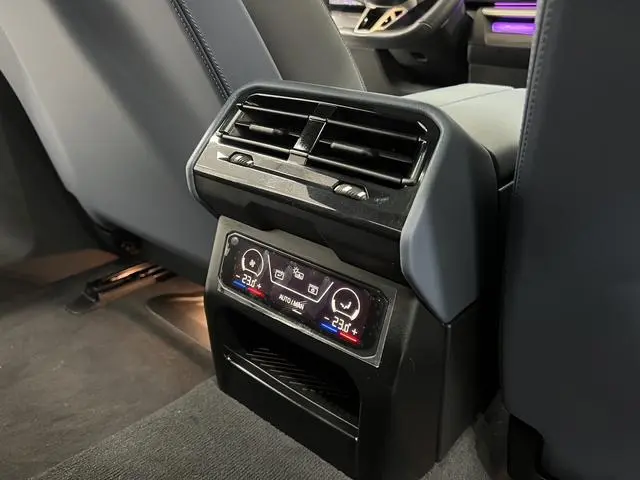 BMW BMW i5 eDrive35L Exclusive M Sports Suit