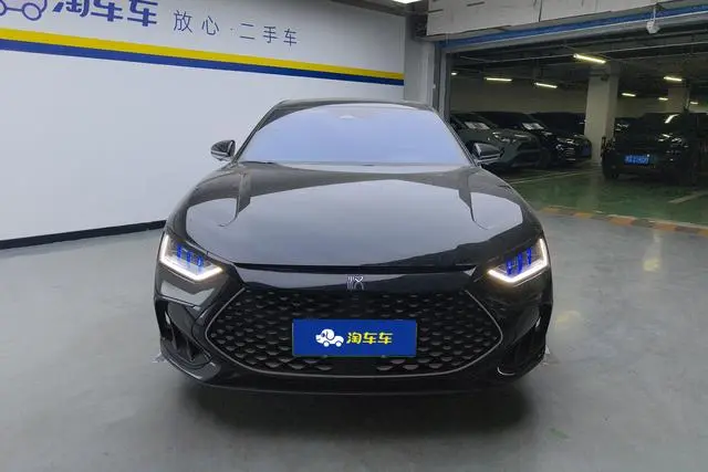 BYD Han DM DM-i Champion Edition 121KM Premium Type
