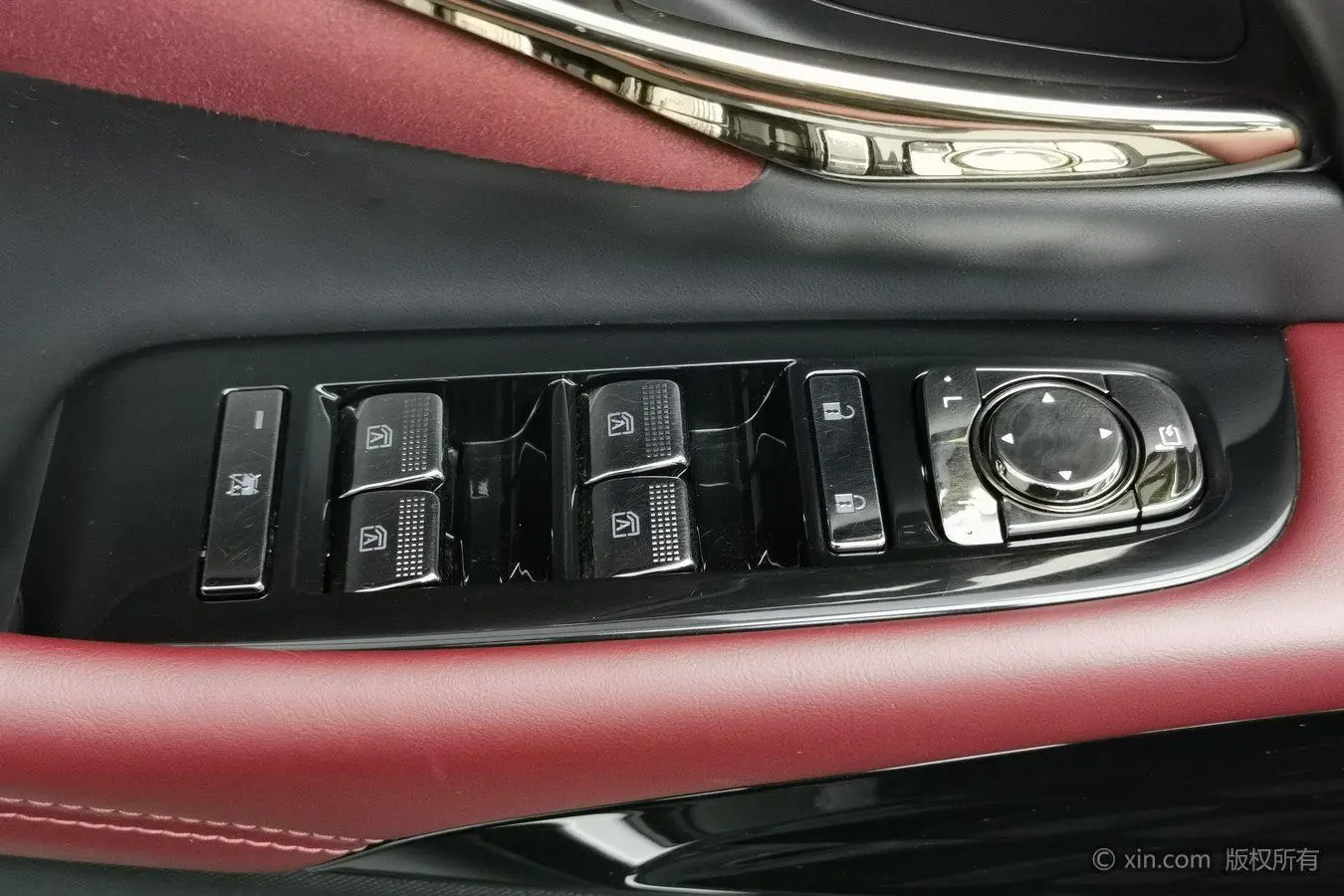 GAC Trumpchi E9 PHEV 2.0TM Master