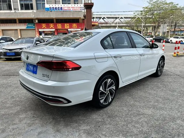 Volkswagen Bora 200TSI DSG Yuexing PRO Edition