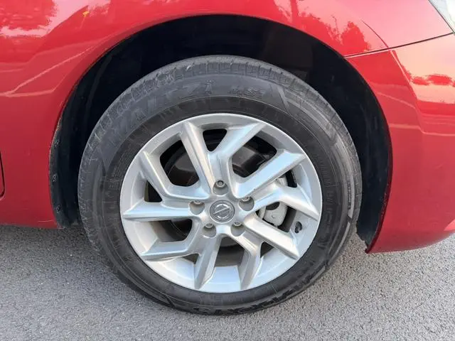 Nissan TIIDA 1.6L CVT Zhizun Edition
