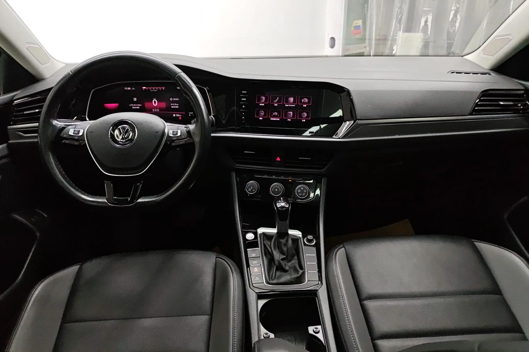 Volkswagen Sagitar 280TSI DSG Comfortable Smart Edition