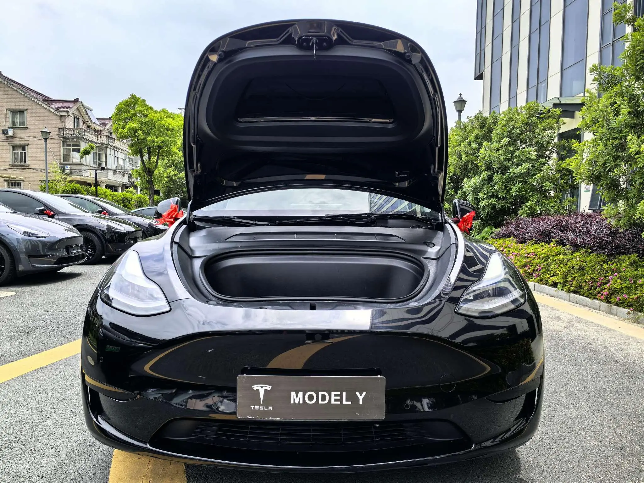 Tesla Model Y Facelifted rear-wheel drive version