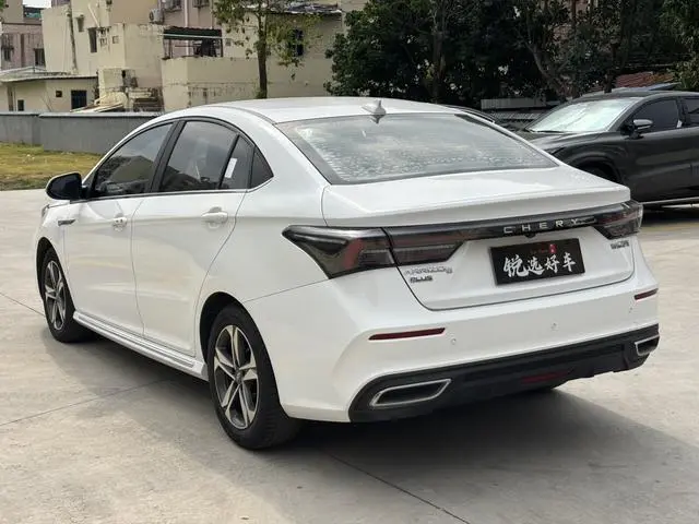 Chery Fulwin Arrizo 5 PLUS Ozawa 1.5T CVT Smart PLUS