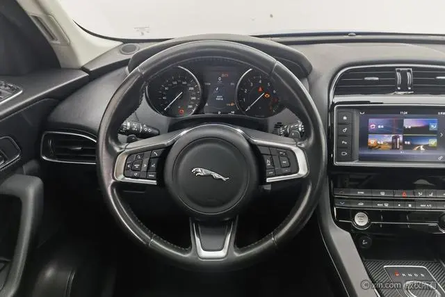 Jaguar Jaguar F-PACE 2.0T four-wheel drive Urban Exclusive Edition