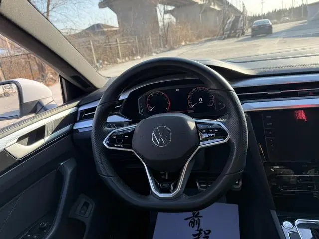 Volkswagen Volkswagen CC 330TSI Dazzling Edition