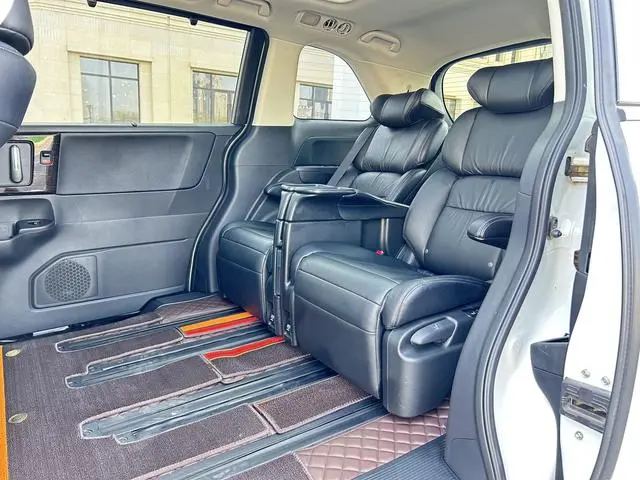 Honda Odyssey 2.0L Sharp*Ultimate Edition